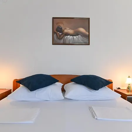 & Jadranka * Baška