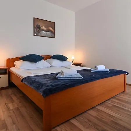 Vendégház & Jadranka 3*